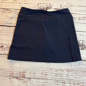 NWT Aryeh skort, navy, small skirt with shorts sporty